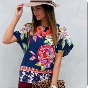 Maeve Anthropology Gardenia Blue Floral Silk flutter sleeve top -Size 4